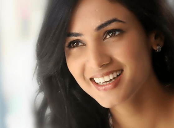 Sonal chauhan Jannat Dialogues