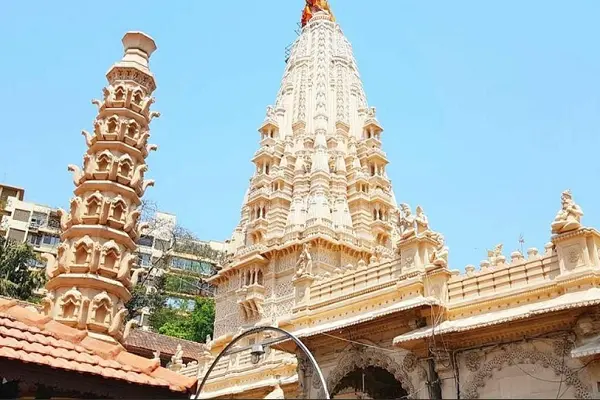 Babulnath Temple Mumbai (Pooja Timings, History, Entry Fee, Images, Built By & Information)